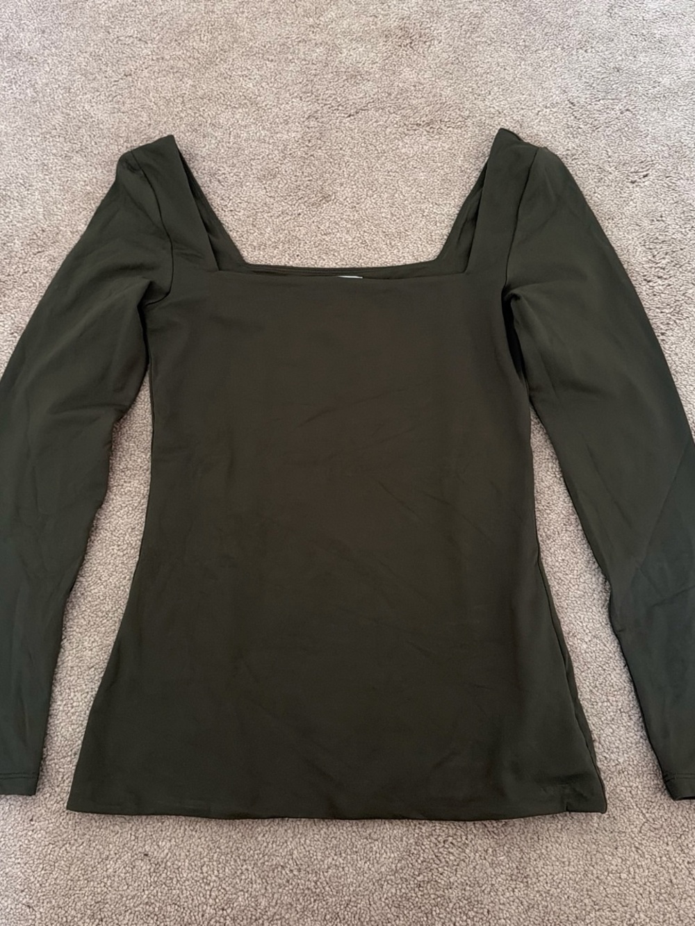NWOT Aritzia Long Sleeve